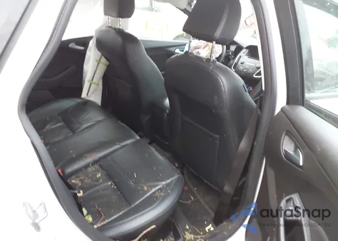 2016 Ford Focus Se из США, поврежденный, VIN 1FADP3K22GL311814